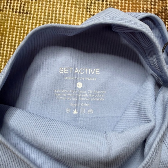 BNWT SET Active Ribbed One-Shoulder Top in Blue Lagoon - Picture 3 of 7